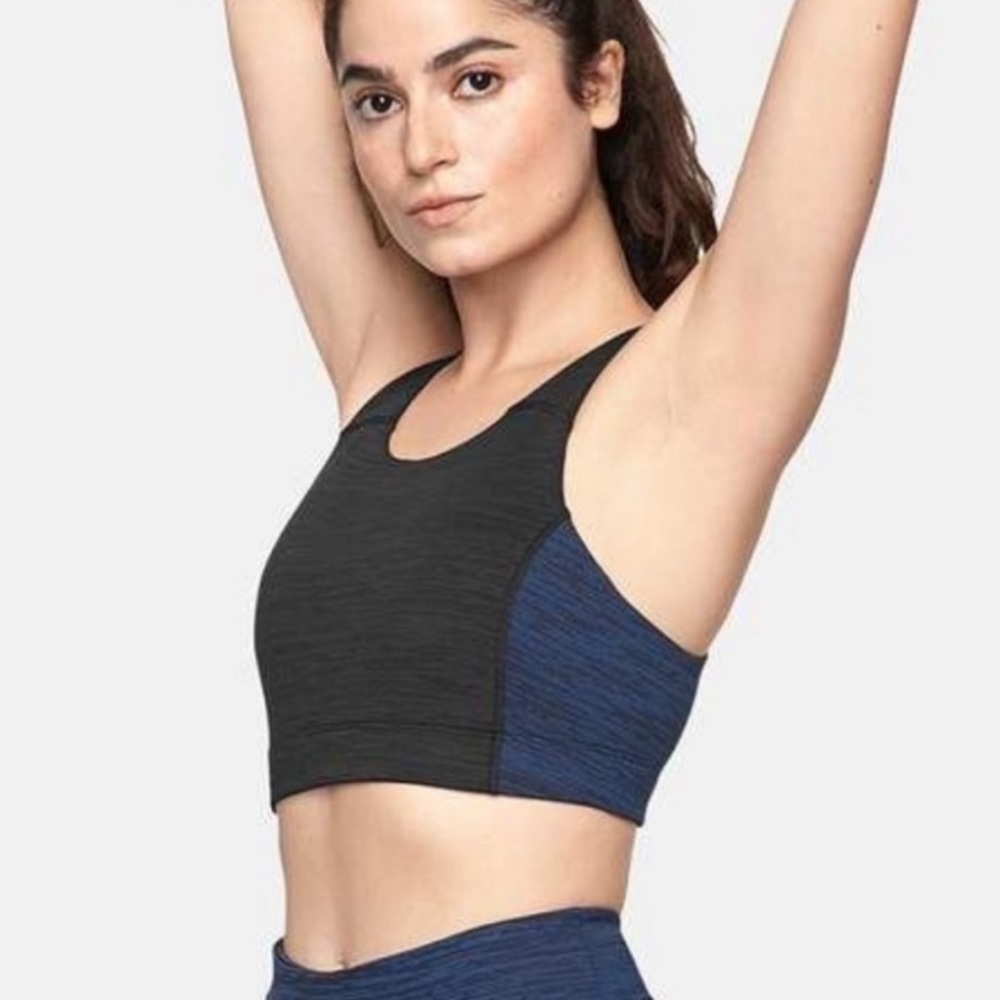 Outdoor Voices Sports Bra